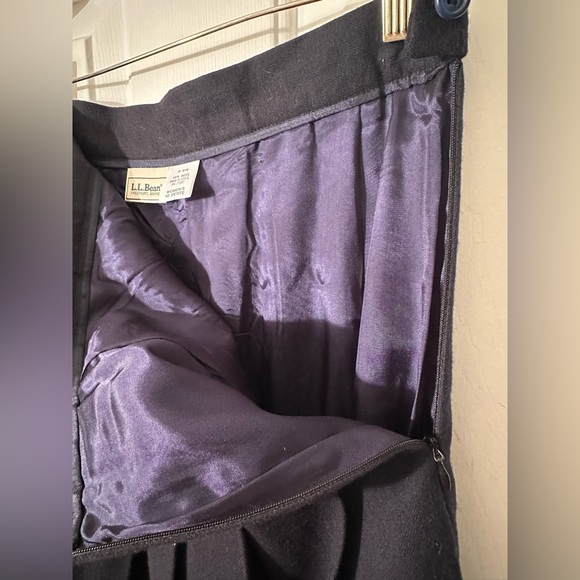 L.L.BEAN Wool 10 PETITE Navy Blue Pleated A-Line Midi Skirt Classic Quiet Luxury - Picture 8 of 10